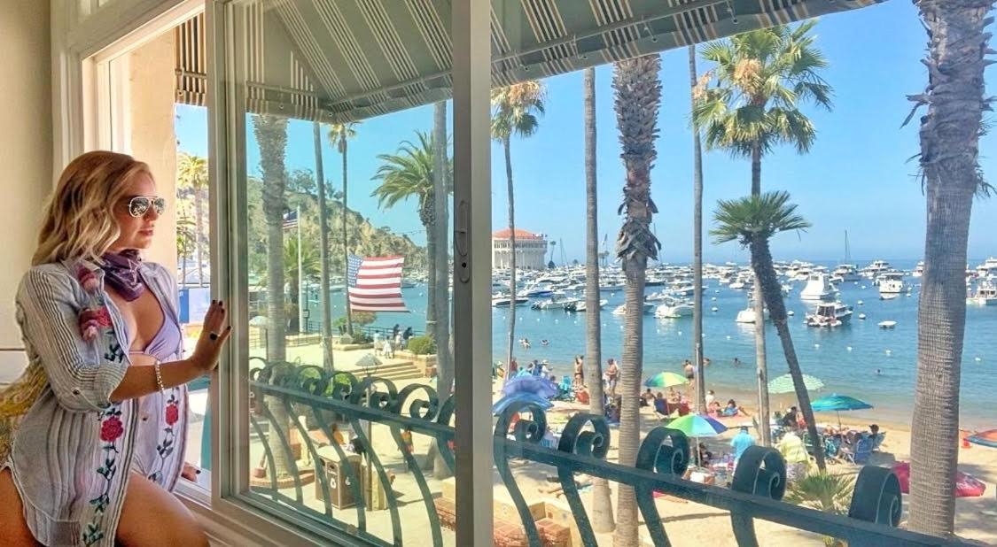 ホテル The Edgewater アバロン エクステリア 写真